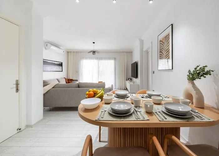 شقة Center 2 Bedroom Calm Modern Garden Floor Flat - Yeni Dunya بودروم