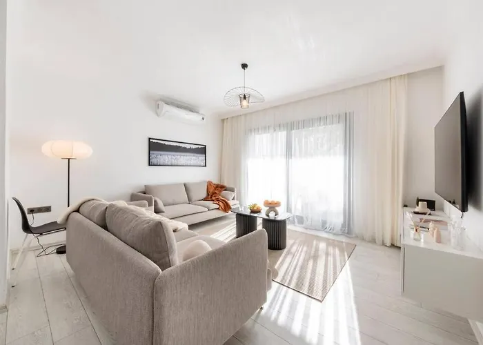 Apartamento Center 2 Bedroom Calm Modern Garden Floor Flat - Yeni Duenya Bodrum